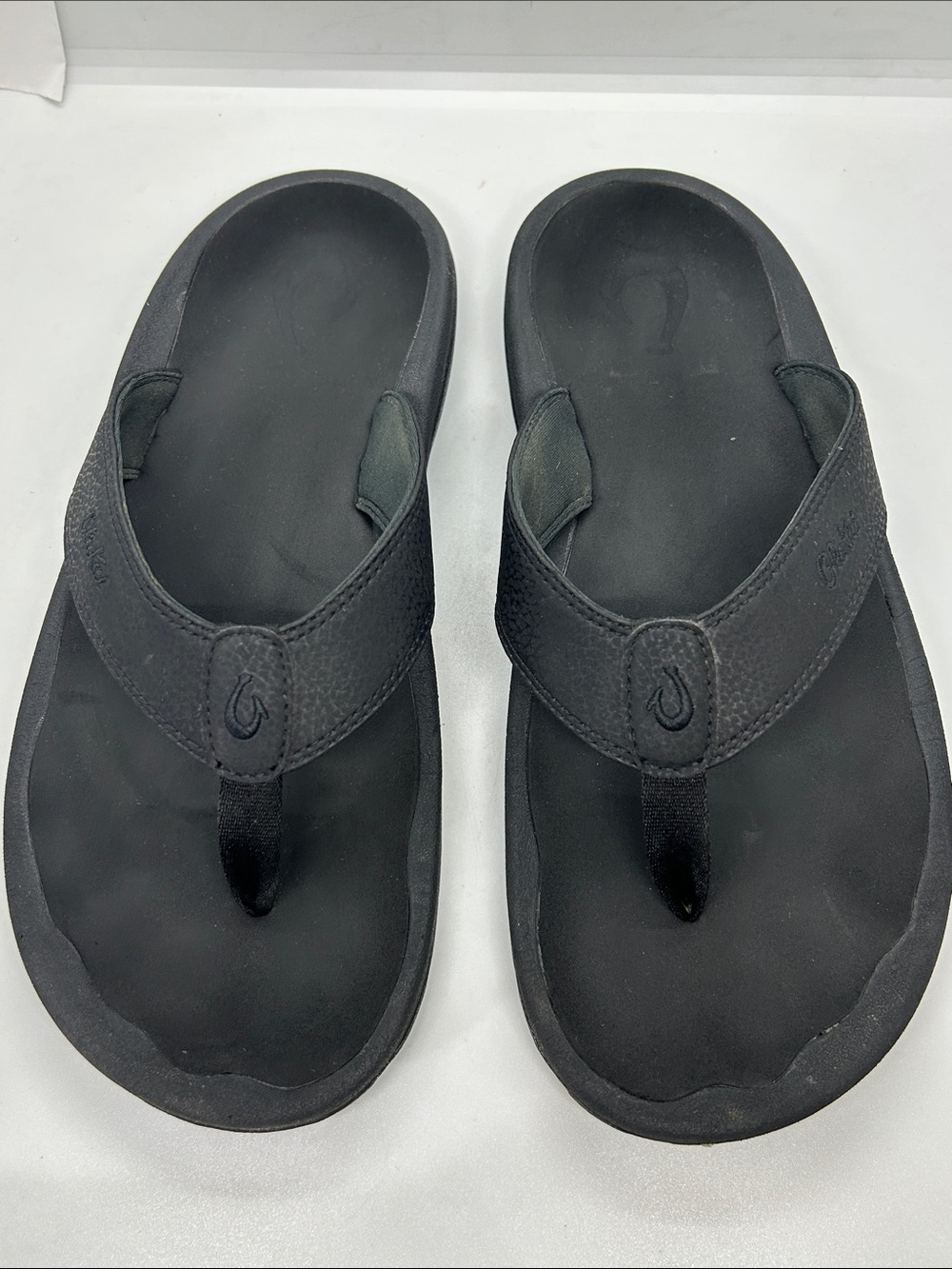 OluKai Ohana Men's Size 11 Flip Flop Slip On Thong Sandals Black